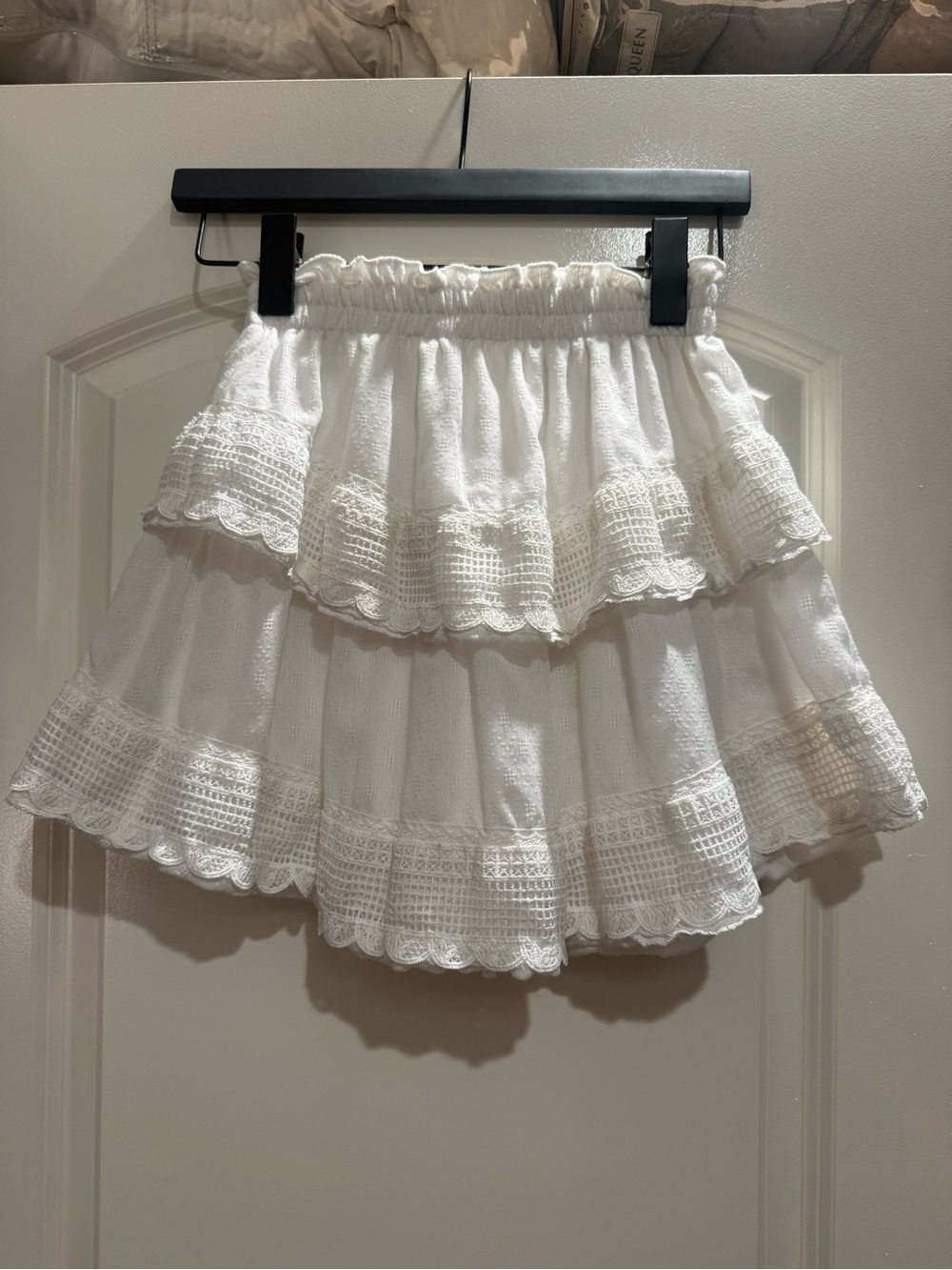 Nordstrom White Tiered Ruffle Mini Skirt with Lace Trim